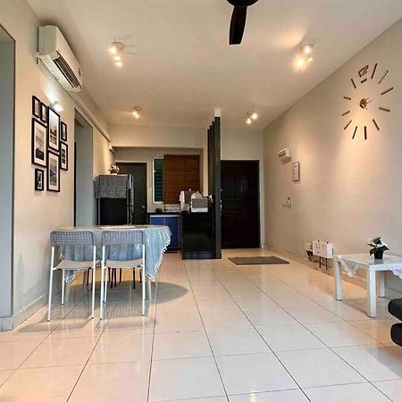 Moderm Spacious 6Pax S Pice Penang Bayan Lepas Extérieur photo